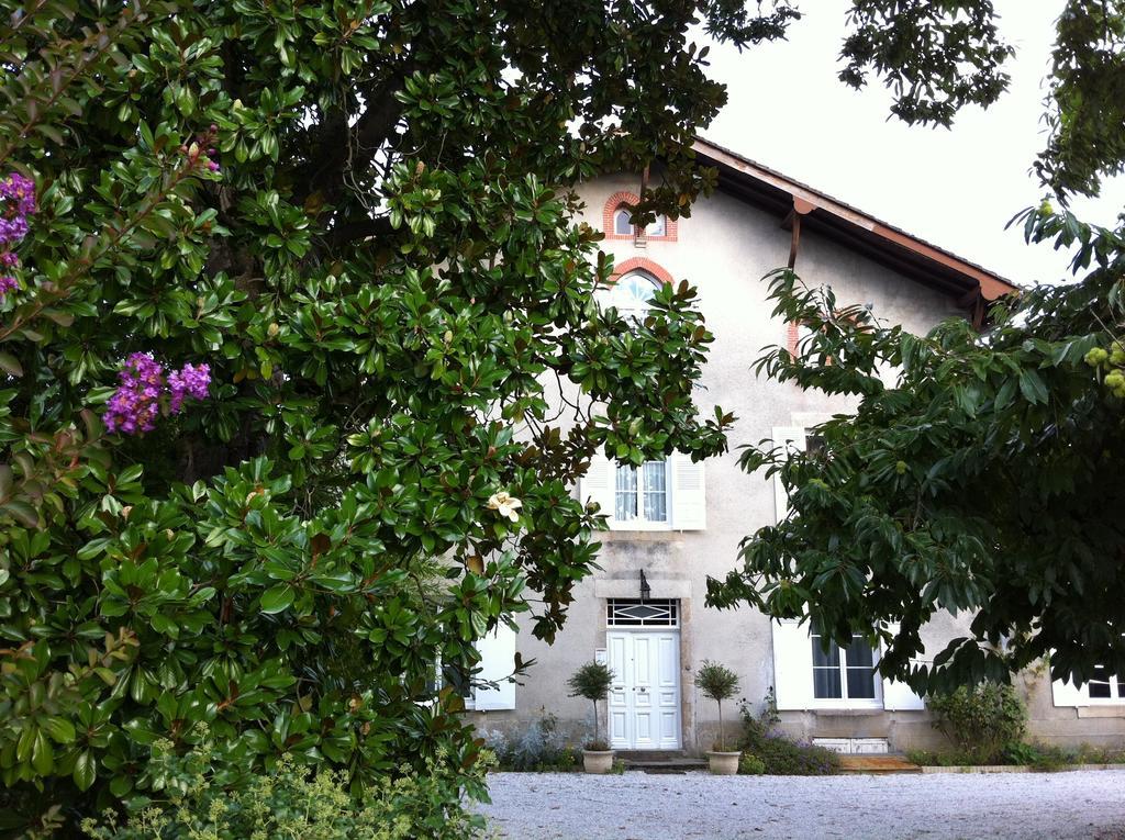 Le Clos De La Muse Saint-Junien Esterno foto